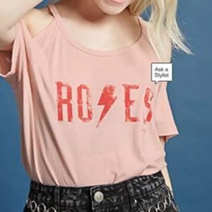 woman  casual comfort tops